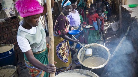 csm_2014-pressefoto-schulspeisung-malawi-kai-loeffelbein-MLW2014LOEF107_e1169c012c
