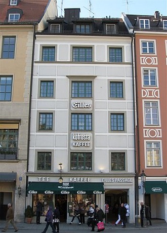 Residenzstr._13_Muenchen-1_Wiki_Rufus46