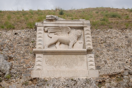 Dieses Bild hat ein leeres alt-Attribut; sein Dateiname ist dsc_0240.jpg.